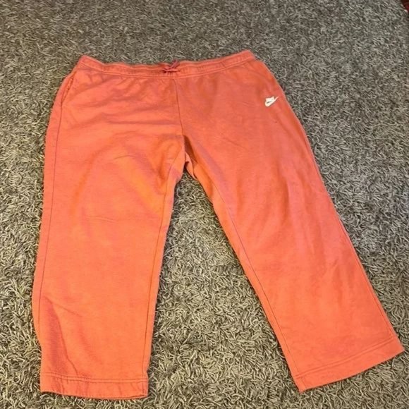 Orange pants - Picture 1 of 2